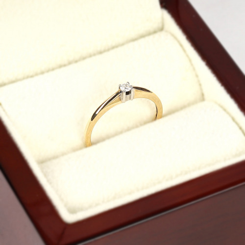 Pierścionek zaręczynowy dwukolorowe złoto 585 Parma z brylantem 0,03 ct