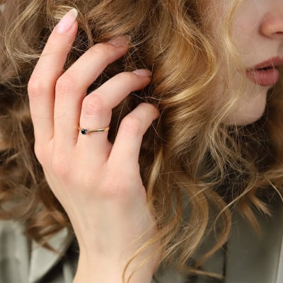 Pierścionek Vicenza dwukolorowe złoto 585 z czarnym... 2