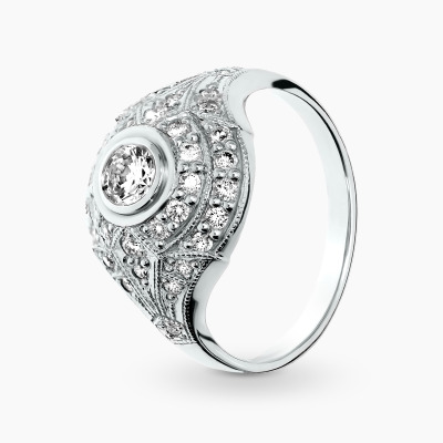 Pierścionek z platyny i brylantami 0,90 ct