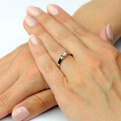 A&A Pierścionek z białego złota o masie 2,55 g 2