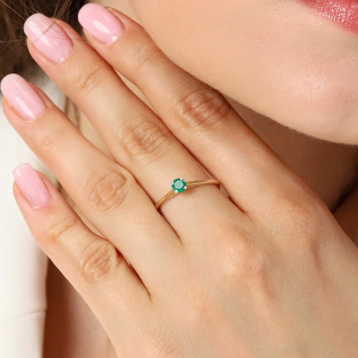 Pierścionek Sorrento z żółtego i białego złota 585 ze szmaragdem 0,25 ct 2