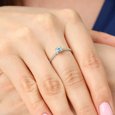 Pierścionek Sorrento z białego złota 585 z topazem swiss... 2