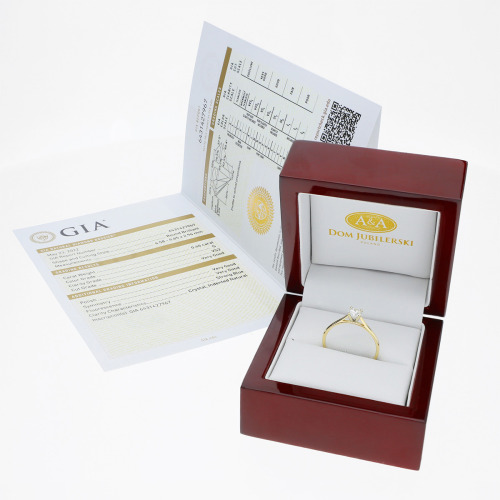 Pierścionek zaręczynowy Sorrento żółte złoto 585 z brylantem 0,30 ct  1,5 g