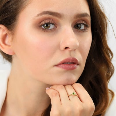 Pierścionek Sorrento z żółtego złota 585 z oliwinem 0,30 ct 2