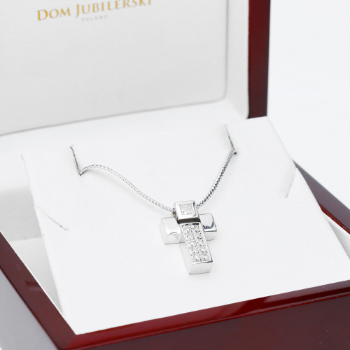 Zawieszka krzyżyk z białego złota 750 z brylantami 0,35 ct