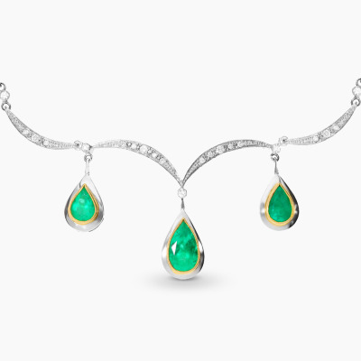 Naszyjnik kolia złota z wiszącymi szmaragdami i brylantami