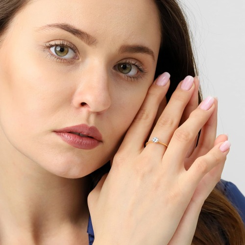 Pierścionek zaręczynowy Sorrento różowe złoto 585 z białym topazem 0,45 ct