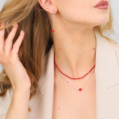 Kolczyki Sphere srebrne kulki i łańcuszek z koralem 2