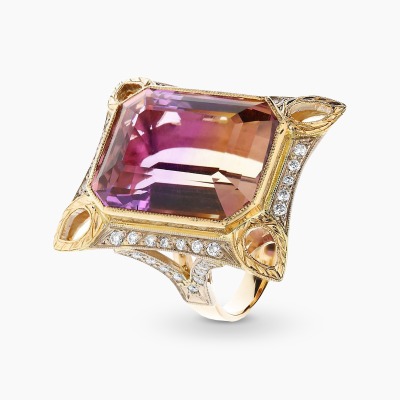 Pierścionek ręcznie wykonany złoto 585 z okazałym...