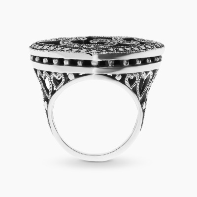 Parrini pierścionek srebrny serce z onyksem i markazytami 2