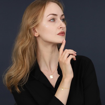 Zawieszka Konstelacje waga srebrna pozłacana 2