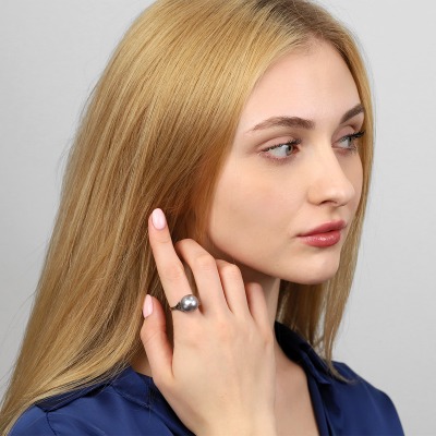 Pierścionek z białego złota 585 z perłą hodowaną i... 2