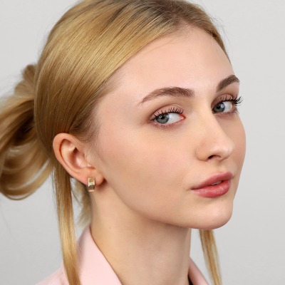 Kolczyki z żółtego złota 585 diamentowane 1,32 g 2