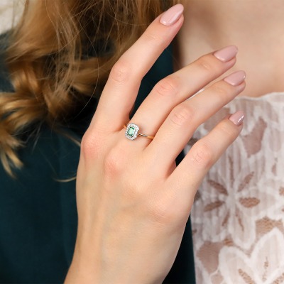 Pierścionek dwukolorowe złoto 585 prostokątna korona ze... 2