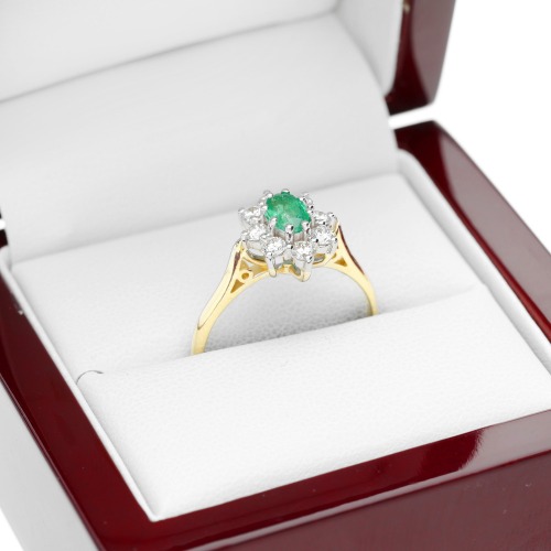 Pierścionek zaręczynowy Venezia z dwukolorowego złota 585 ze szmaragdem i brylantami