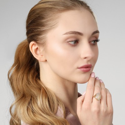 Pierścionek żółte złoto 585 z okazałym opalem 5,27 ct 2