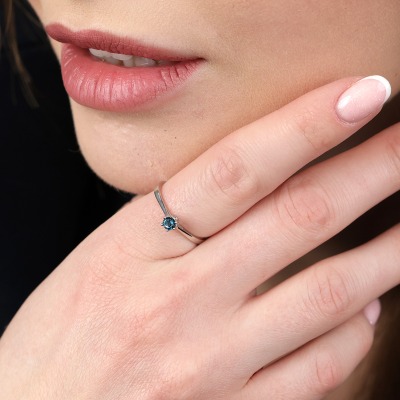 Pierścionek zaręczynowy Vicenza białe złoto 585 z topazem... 2