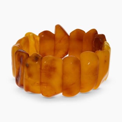 Bransoletka z okazałych bursztynów