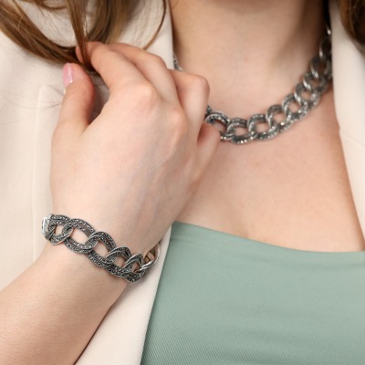 Bransoletka szeroka ze srebra 0,925 z pirytami dł. 19 cm 2