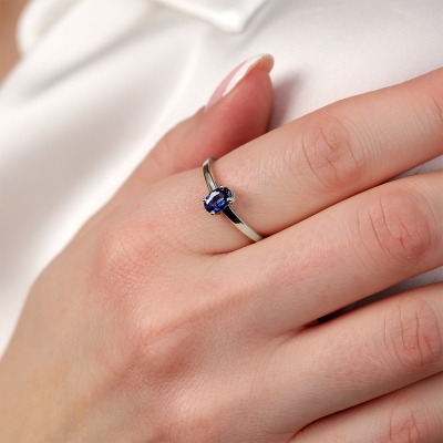 Pierścionek zaręczynowy Livorno białe złoto 585 z szafirem 2