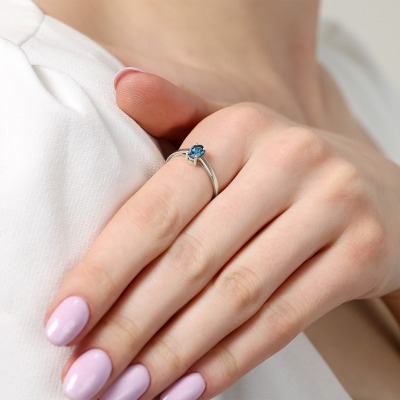 Pierścionek zaręczynowy Livorno białe złoto 585 z topazem... 2