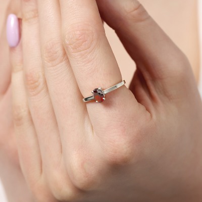 Pierścionek zaręczynowy Livorno białe złoto 585 z granatem 2