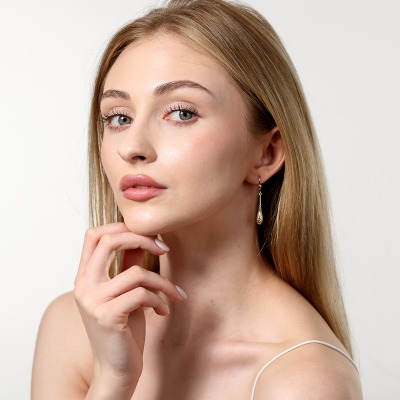 Kolczyki wiszące z żółtego złota 585 diamentowane sople 2