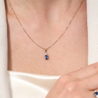 Zawieszka Perugia złoto 585 z szafirem i 0,58 ct i... 2