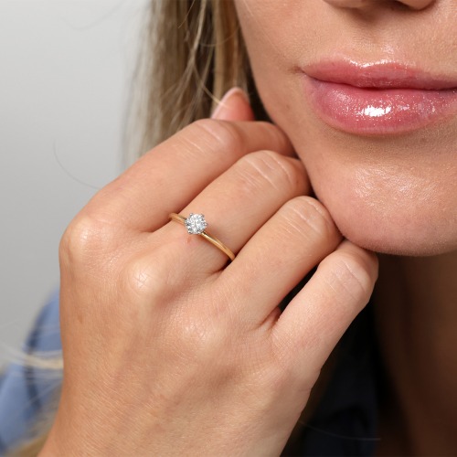 Pierścionek zaręczynowy Torino dwukolorowe złoto 585 z brylantem 0,52 ct i sekretnym brylantem