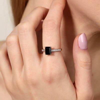 Pierścionek z dwukolorowego złota 585 z czarnym agatem i... 2