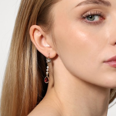 Kolczyki wiszące z dwukolorowego złota 585 z brylantami... 2