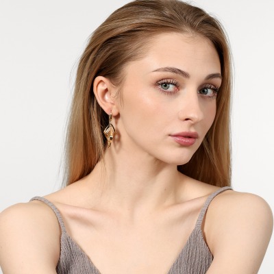 Kolczyki wiszące żółte złoto 585 ażurowe romby 5,40 g 2