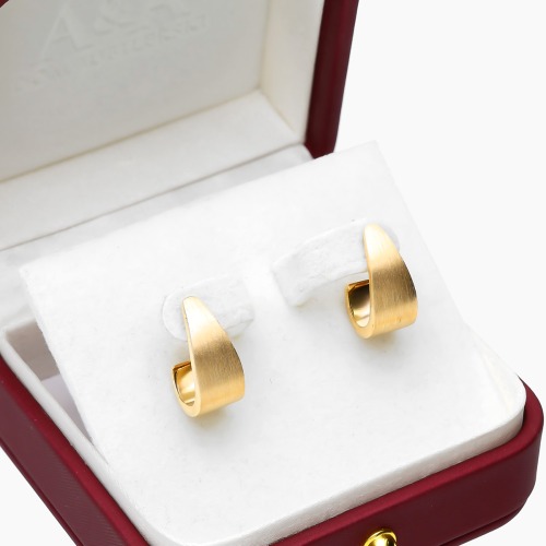 Kolczyki z żółtego złota 585 satynowe, na sztyft