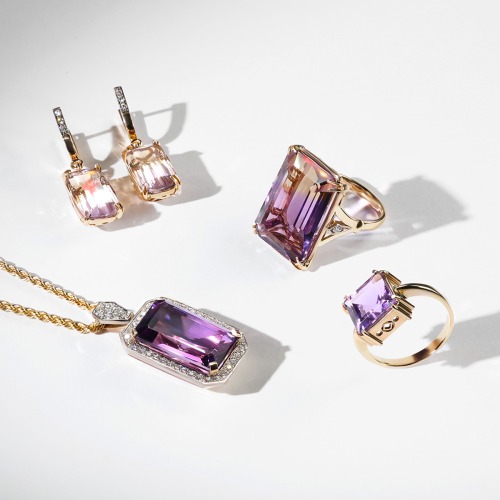 Pierścionek z żółtego złota 585 z okazałym ametystem 4,96 ct