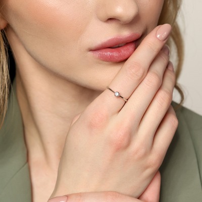 Pierścionek zaręczynowy Siena białe złoto 585 z brylantem... 2