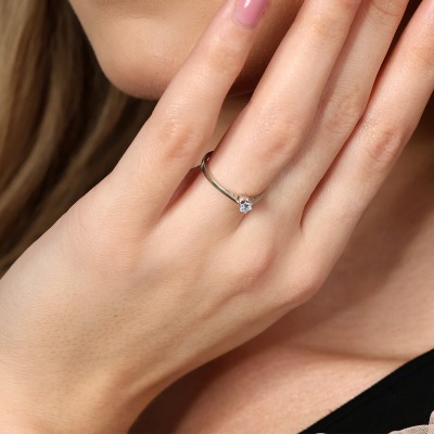 Pierścionek zaręczynowy Siena białe złoto 585 z topazem... 2