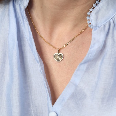Zawieszka z żółtego złota 585 diamentowane serce 1,37 g 2