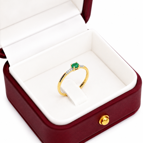 Pierścionek z żółtego złota 585 z diamentami i szmaragdem 0,16 ct