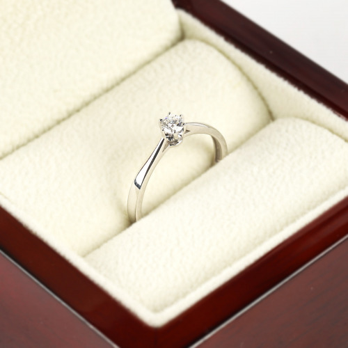 Pierścionek zaręczynowy białe złoto 585 Vicenza z brylantem 0,16 ct