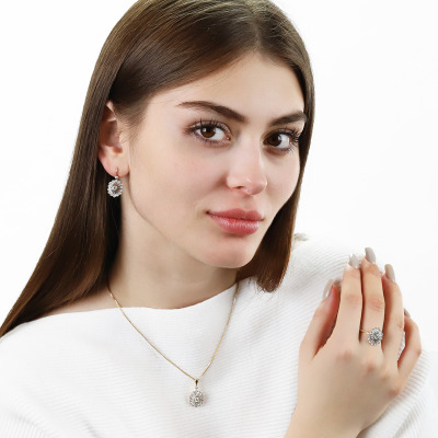 Pierścionek z dwukolorowego złota 585 z brylantami 0,39 ct 2