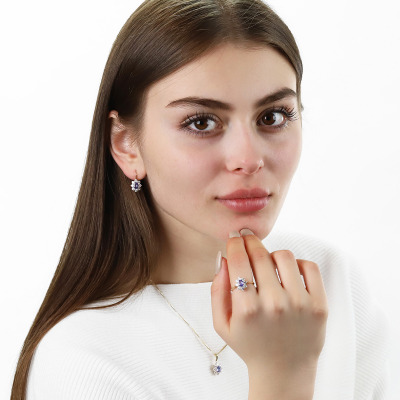 Zawieszka z dwukolorowego złota Venezia z tanzanitem 0,44... 2