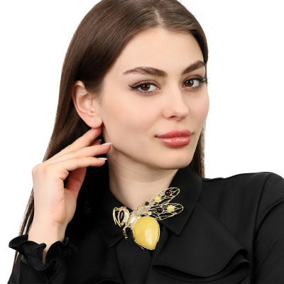 Broszko-zawieszka pszczoła z bursztynami z elementami... 2