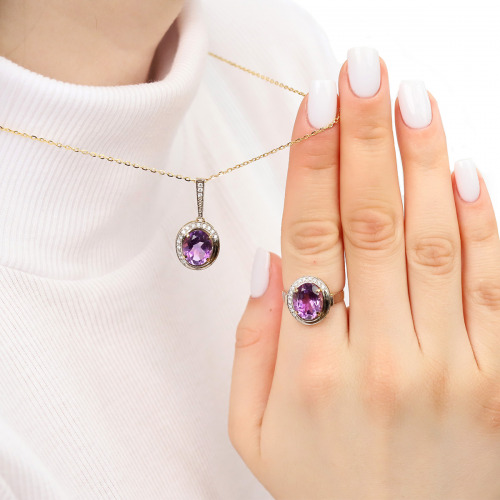 Pierścionek z żółtego złota 585 z ametystem 3,15 i brylantami 0,12 ct