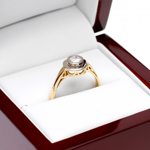 Pierścionek dwukolorowe złoto 585 z brylantem 0,41 ct