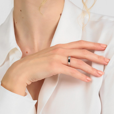 Pierścionek zaręczynowy białe złoto 585 Milano z białym... 2