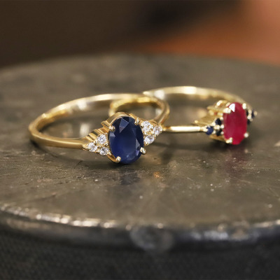 Pierścionek Perugia z żółtego złota 585 z rubinami i... 2