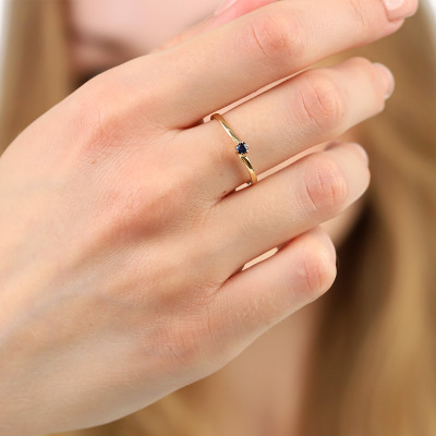 Pierścionek żółte złoto 585 Roma z szafirem 0,25 ct 2